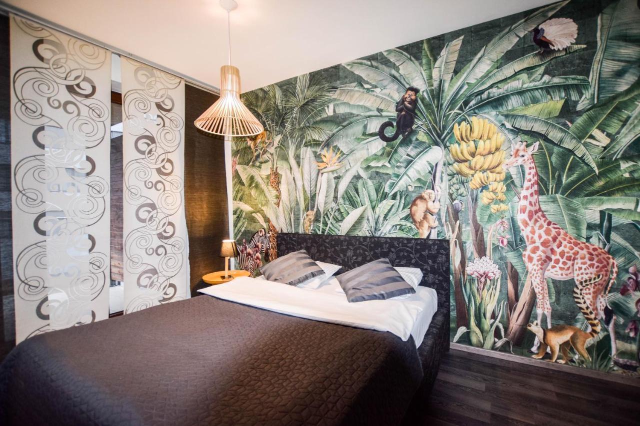 Apartament Z Widokiem Na Wawel W Centrum Miasta Cracovie Extérieur photo