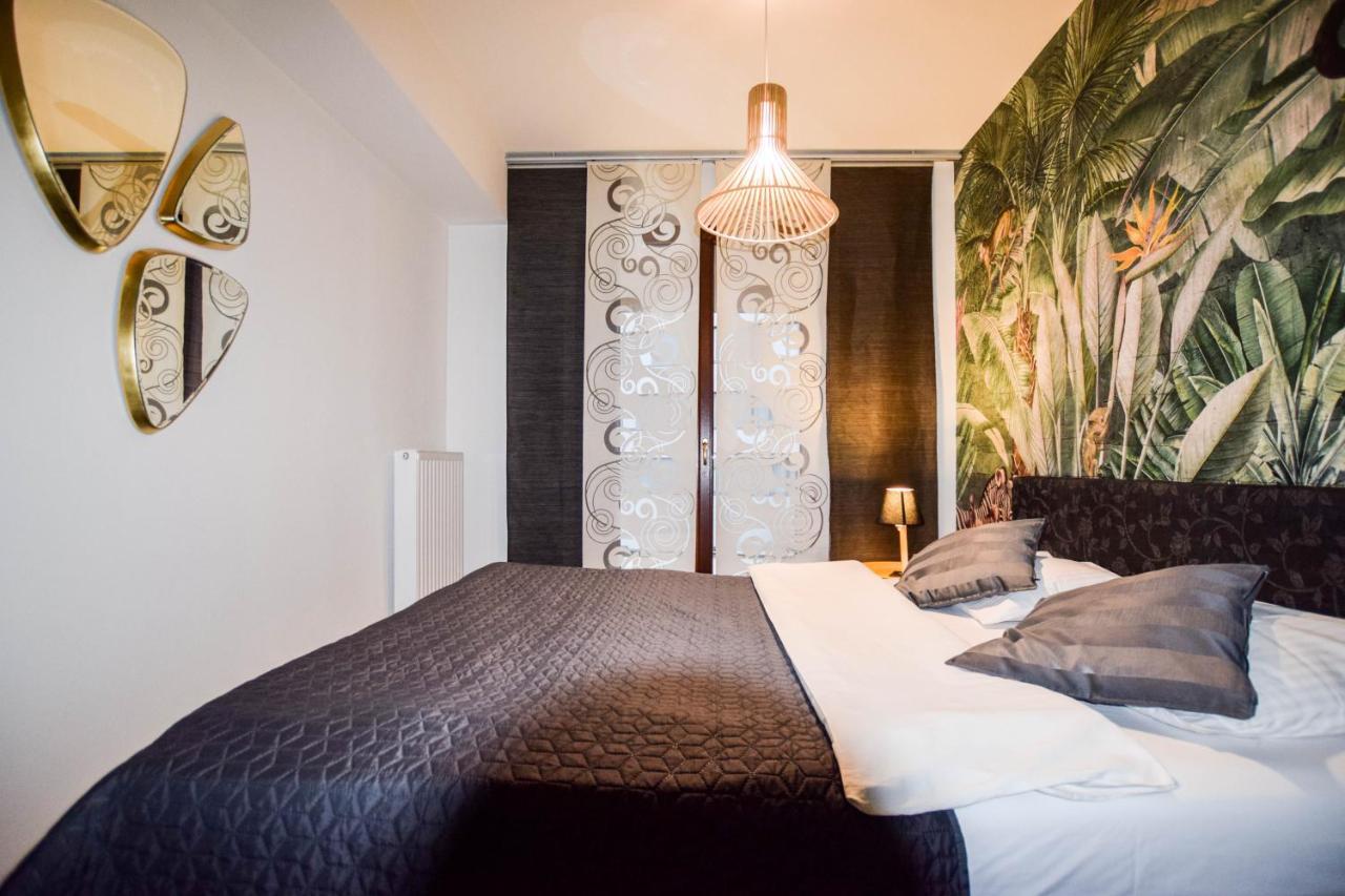 Apartament Z Widokiem Na Wawel W Centrum Miasta Cracovie Extérieur photo